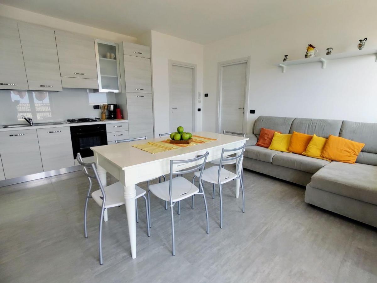 Apartment Alba E Robinia-1 By Interhome 게라 라리오 외부 사진